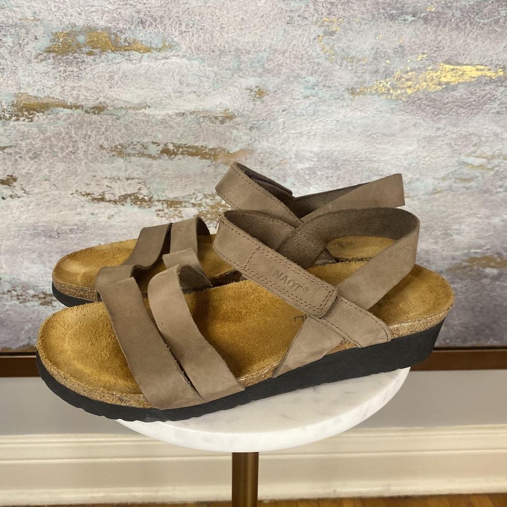 Naot Sandals Shoes Womens Size 9 Brown Nubuck Strappy Wedge Comfort Adjustable
